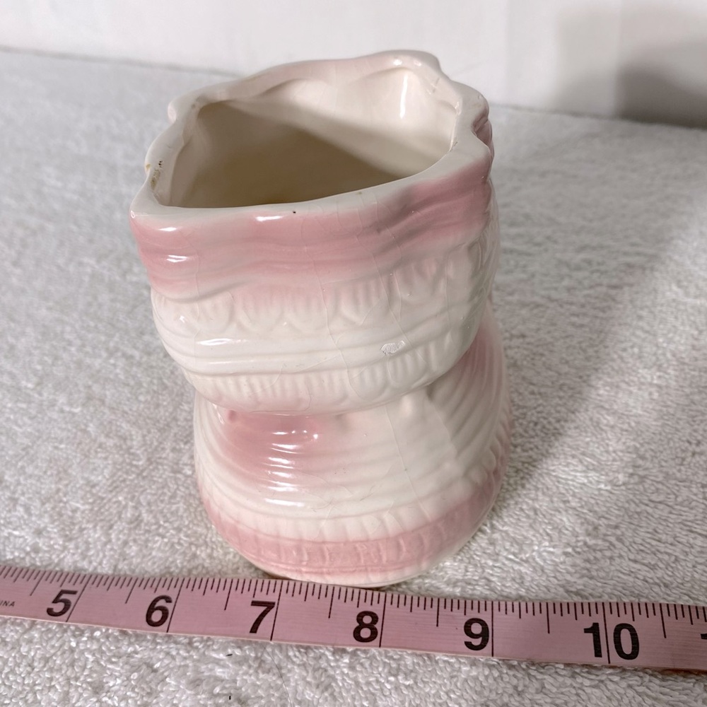 5/$35 Vintage Ceramic Pink Baby Nursery Baby Boot Planter Vase - Picture 11 of 12